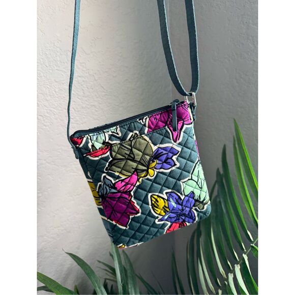 Vera Bradley‎ Hipster Falling Flowers Floral Crossbody Bag Wallet New - Picture 2 of 12